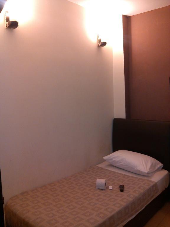 Checkmate Guest House Куала Лумпур Стая снимка